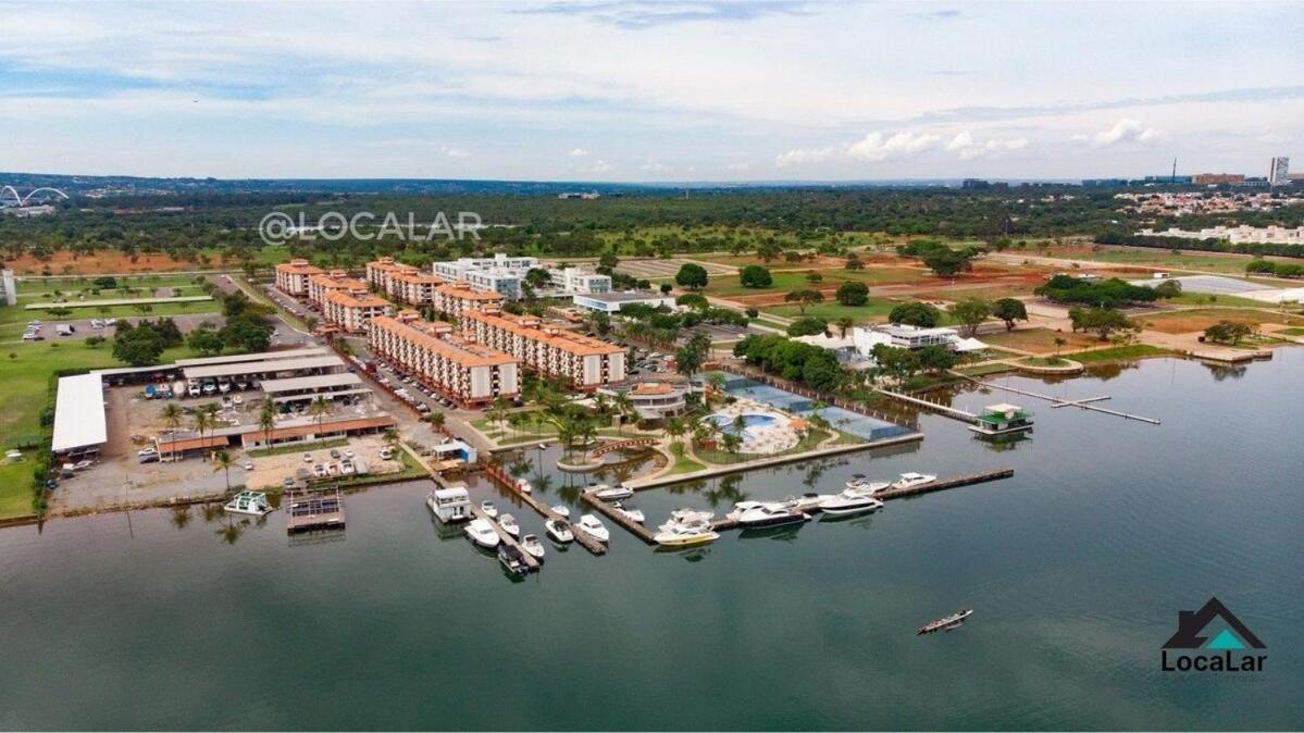 Flat Beira Lago No Centro De Bsb บราซิเลีย ภายนอก รูปภาพ