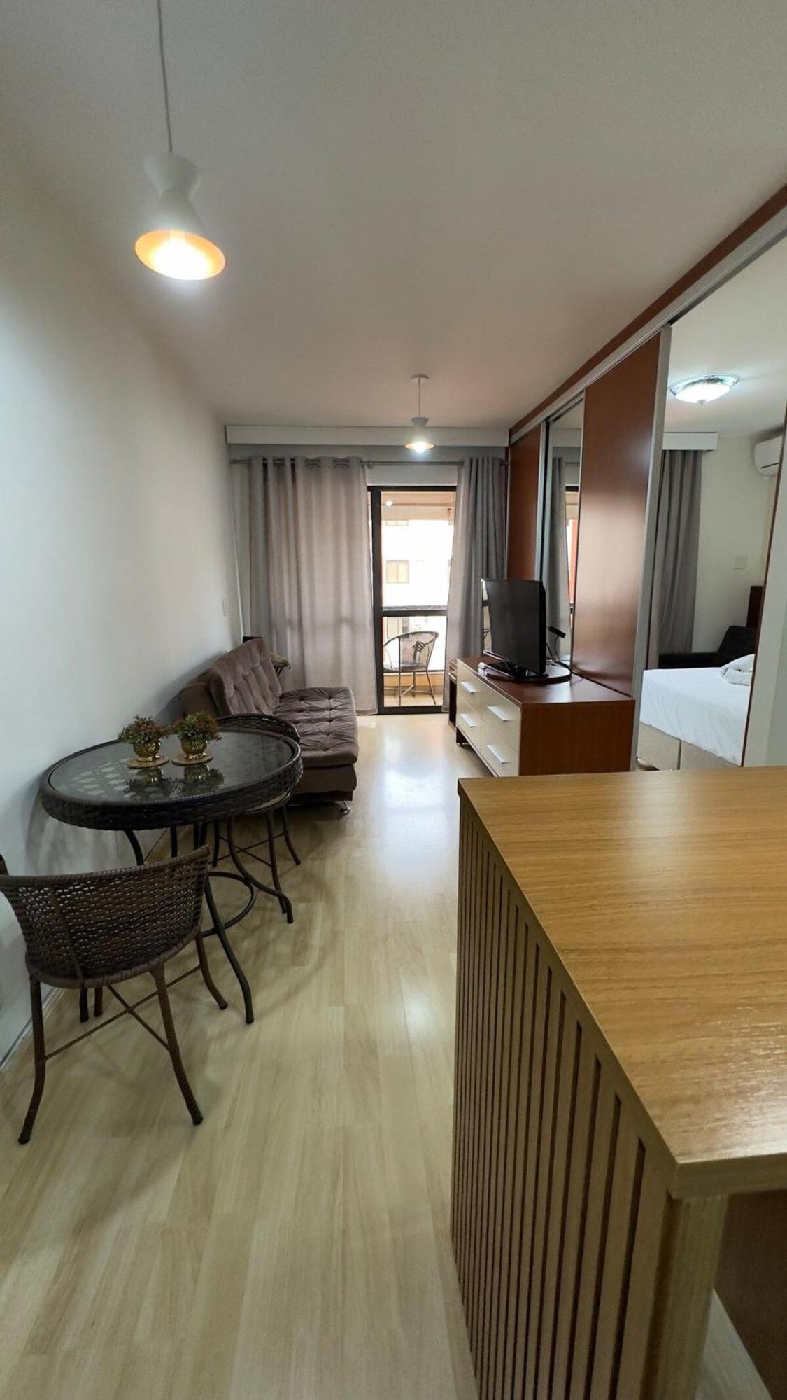 Flat Beira Lago No Centro De Bsb บราซิเลีย ภายนอก รูปภาพ